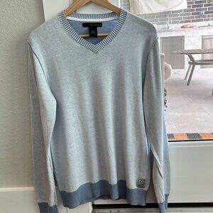 Calvin Klein Jeans Men V neck sweater Size small in light blue color